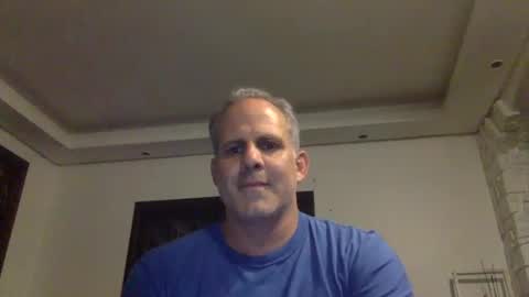 Snapshot of master_cuck2000 chatting on 02/19/25, 10:31 master_cuck2000 online show from 02/19/25, 10:31