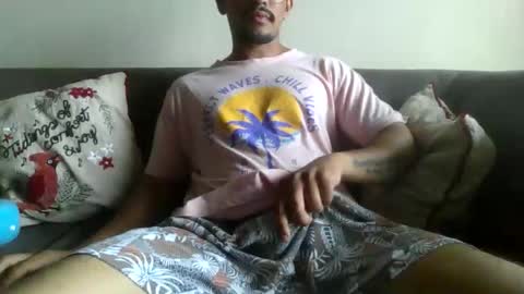 Snapshot of master_leoo chatting on 06/11/26, 04:32 master_leoo online show from 06/11/26, 04:32