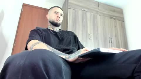 steven  online show from 11/10/25, 01:37