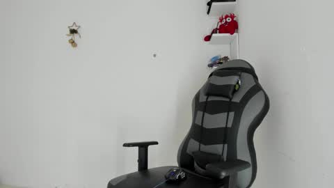 Alpha junior online show from 11/29/25, 02:31