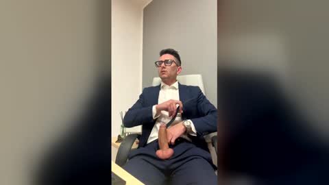 Master Boss online show from 04/21/26, 11:49