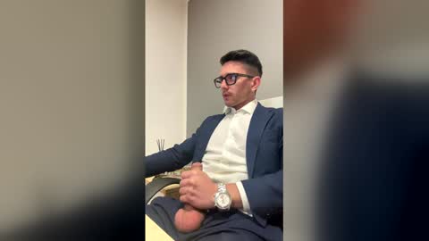 Master Boss online show from 04/23/26, 12:04