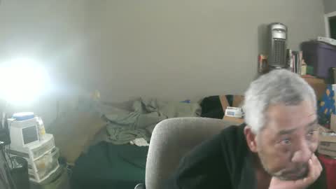 Snapshot of mastercontroller65 chatting on 01/22/25, 11:34 mastercontroller65 online show from 01/22/25, 11:34