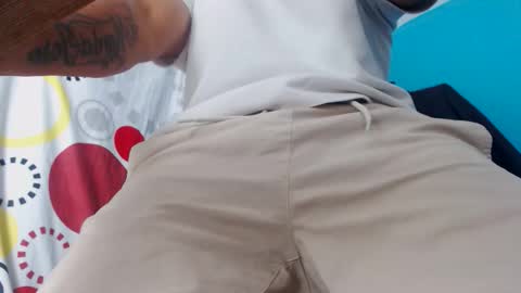 Snapshot of masterdickjuicy chatting on 10/28/25, 11:14 Lord bbc online show from 10/28/25, 11:14