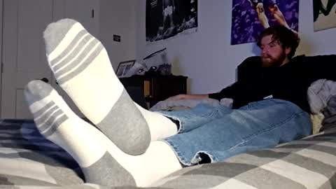 Snapshot of masterevan15 chatting on 03/10/25, 07:07 CanuckSoles online show from 03/10/25, 07:07