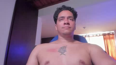 Juan Independent Model online show from 10/23/25, 08:40