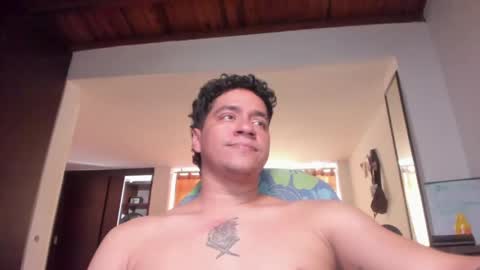 Snapshot of masterjuanc chatting on 05/09/26, 09:09 Juan Independent Model online show from 05/09/26, 09:09