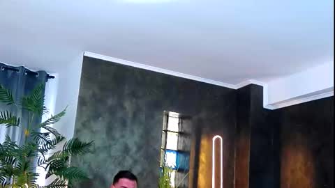 Snapshot of masterkingofmuscle chatting on 10/13/25, 09:31 masterkingofmuscle online show from 10/13/25, 09:31