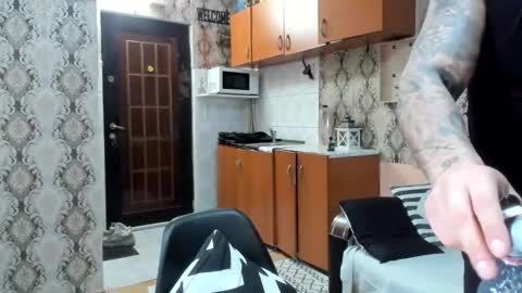 Jon online show from 09/29/25, 08:24