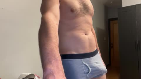 Snapshot of masternate895 chatting on 12/05/25, 01:47 Aiden online show from 12/05/25, 01:47