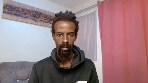 Snapshot of masterr_bate chatting on 09/25/25, 04:27 Marl online show from 09/25/25, 04:27