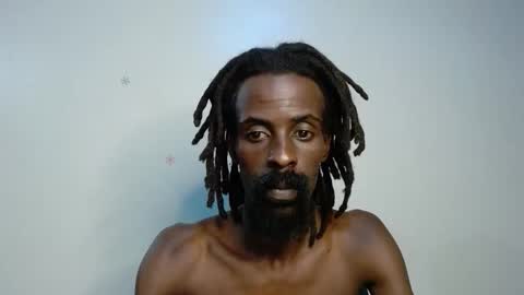 Snapshot of masterr_bate chatting on 11/04/25, 08:30 Marl online show from 11/04/25, 08:30