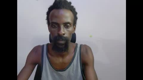 Snapshot of masterr_bate chatting on 11/21/25, 08:18 Marl online show from 11/21/25, 08:18