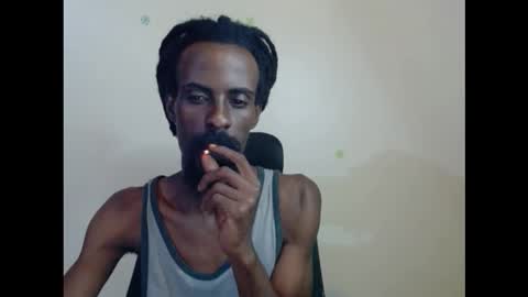 Snapshot of masterr_bate chatting on 11/22/25, 07:02 Marl online show from 11/22/25, 07:02