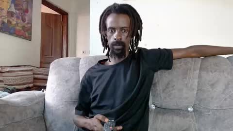 Snapshot of masterr_bate chatting on 11/26/25, 06:03 Marl online show from 11/26/25, 06:03