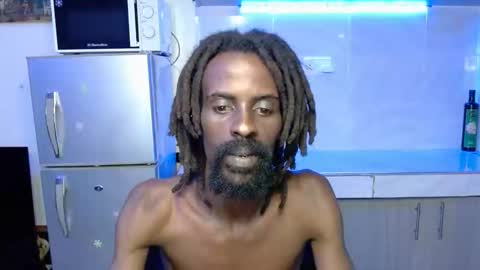 Snapshot of masterr_bate chatting on 11/29/25, 06:00 Marl online show from 11/29/25, 06:00