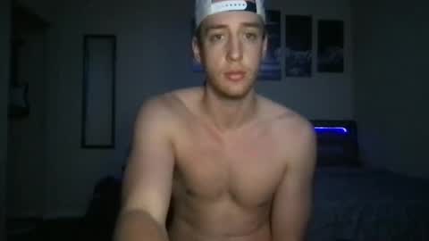 Snapshot of masterrobert134 chatting on 10/14/25, 06:47 masterrobert134 online show from 10/14/25, 06:47