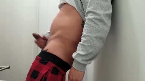 Snapshot of masters1111 chatting on 01/19/25, 09:55 masters1111 online show from 01/19/25, 09:55