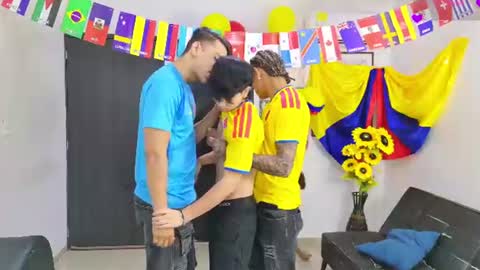 Team Cris Darwin- Fernando- Stiven- David online show from 07/07/26, 11:03