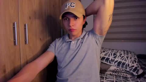 mastrangelo_x online show from 10/08/25, 04:21