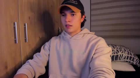 mastrangelo_x online show from 10/27/25, 03:10