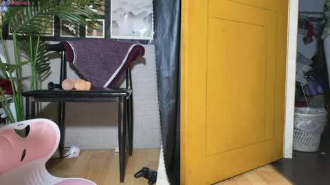 SuSu online show from 04/01/26, 05:19