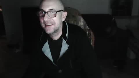 mat11efou online show from 03/09/25, 07:34