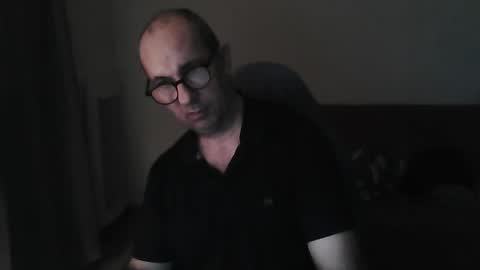 mat11efou online show from 11/24/25, 07:02