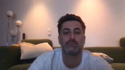 Snapshot of mat_johof chatting on 11/30/25, 11:09 mat_johof online show from 11/30/25, 11:09