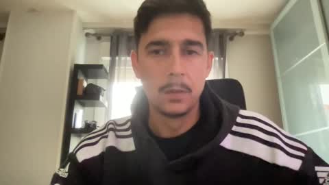 Aaron online show from 10/29/25, 08:16