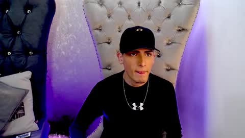 mateo mitchell online show from 10/05/25, 03:38