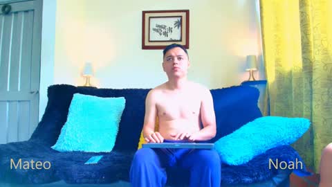 Snapshot of mateo_nick chatting on 01/06/25, 05:59 Mateo and Noah online show from 01/06/25, 05:59