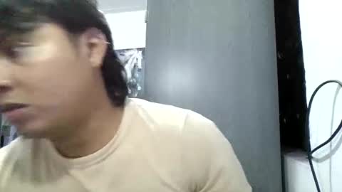 Snapshot of mateo_sexy1 chatting on 12/16/25, 05:51 mateo_sexy1 online show from 12/16/25, 05:51
