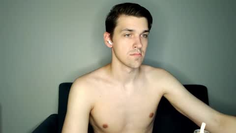 mateo_zeus online show from 01/04/25, 04:01