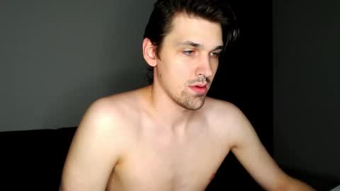 mateo_zeus online show from 09/21/25, 01:29