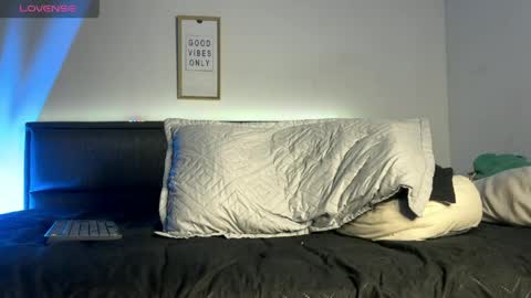 Mateo Baer online show from 03/27/26, 02:50