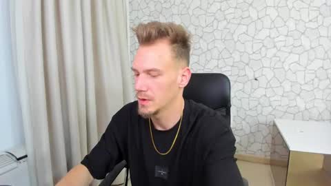 Snapshot of mateobenjamin chatting on 02/10/25, 06:24 MateoBenjamin online show from 02/10/25, 06:24