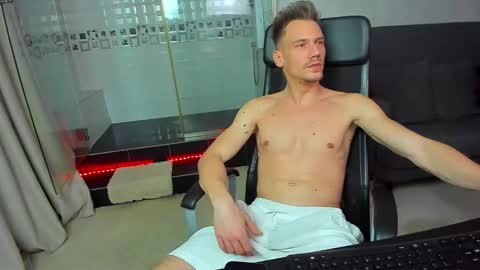 Snapshot of mateobenjamin chatting on 02/25/25, 07:03 MateoBenjamin online show from 02/25/25, 07:03