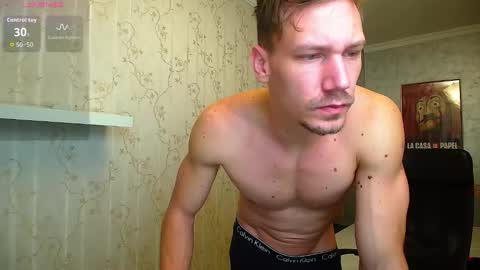 Snapshot of mateobenjamin chatting on 10/08/25, 05:49 MateoBenjamin online show from 10/08/25, 05:49