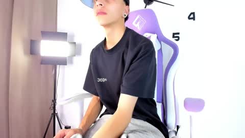 samuel online show from 03/18/26, 12:19