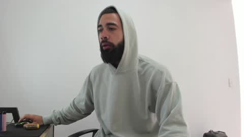 Matheus     online show from 12/06/24, 02:17