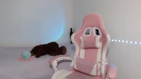 Snapshot of mathew_clearmont chatting on 10/23/25, 02:55 Mathew Clearmont online show from 10/23/25, 02:55