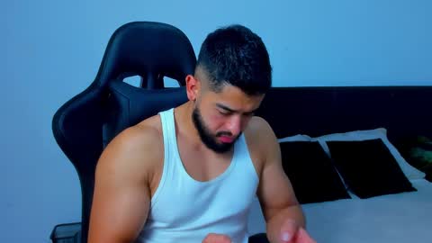 Mathew Flintt  online show from 02/06/26, 01:43