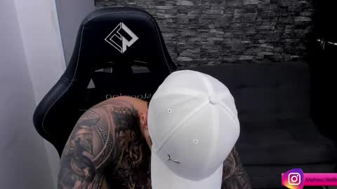 Mathew Independent model online show from 01/06/26, 05:49