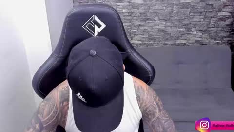 Mathew Independent model online show from 01/09/26, 02:03