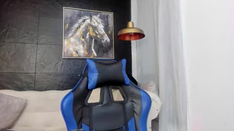 mathewboy2 online show from 09/18/25, 11:56