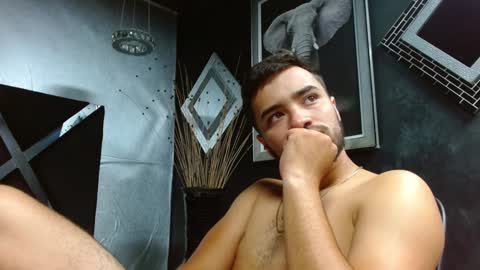 Snapshot of mathews_colton1 chatting on 01/09/25, 02:29 Mathews online show from 01/09/25, 02:29