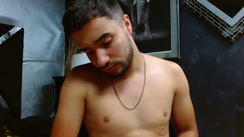 Snapshot of mathews_colton1 chatting on 01/24/25, 11:37 Mathews online show from 01/24/25, 11:37