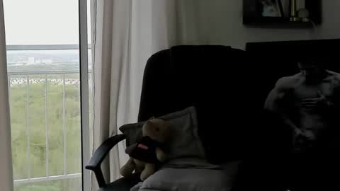 Snapshot of mathews_roses chatting on 09/18/25, 10:50 Marck Mathews online show from 09/18/25, 10:50