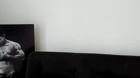 Snapshot of mathews_roses chatting on 10/07/25, 02:25 Marck Mathews online show from 10/07/25, 02:25